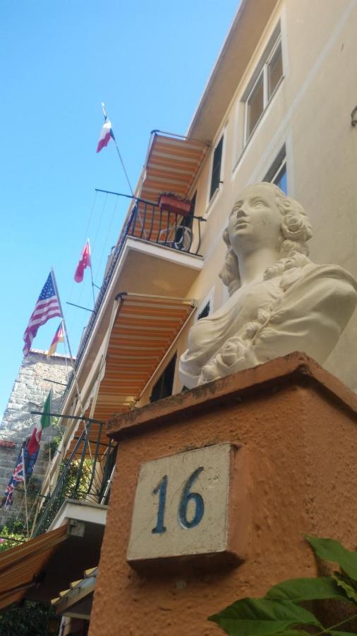 Hotel Triestina Noli Exterior photo